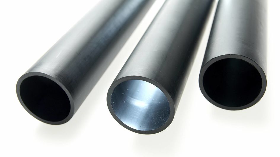 Silane crosslinked polyethylene HD pipes show much better temperature creep behavior than non-crosslinked polyethylene HD pipes.